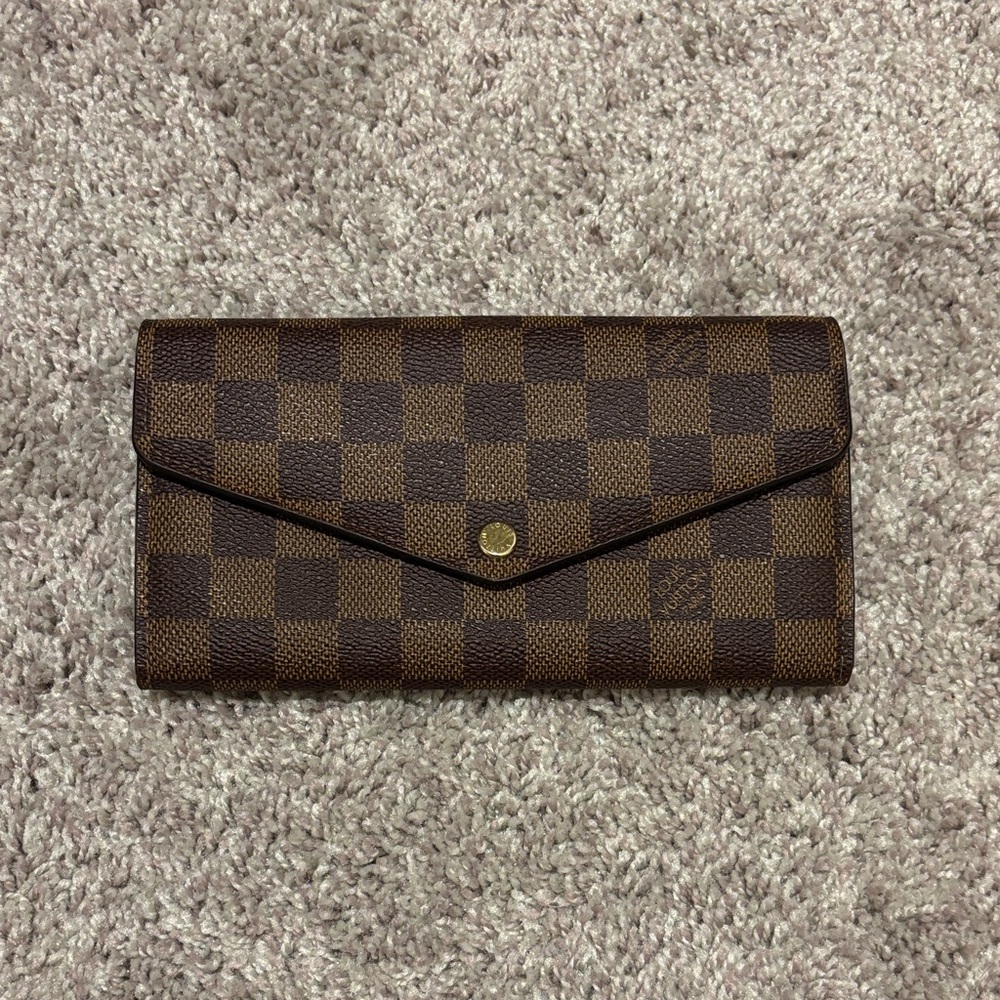 Louis Vuitton Brown Damier Sarah Wallet